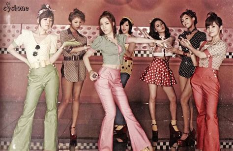 Scan Ji Yeon Of T Ara Roly Poly In Coppacabana Repackage Album