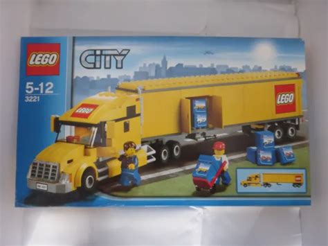 Lego Yellow Truck City Brand New Unopened Sealed Retired Set