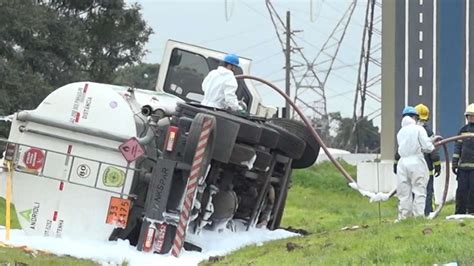 Caminh O Tanque Tomba Na Br E Interdita Contorno Sul Em Curitiba