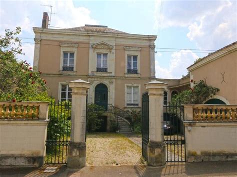 La Chapelle Rainsouin Hôtel particulier à vendre BellesPierres