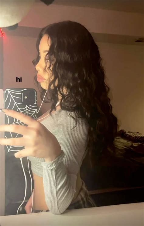 Follow 2465k For More Latina Aesthetic Hair Latina Hair Pretty People