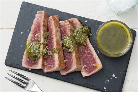 Ricetta Tagliata Di Tonno Con Pesto Di Menta La Ricetta Di