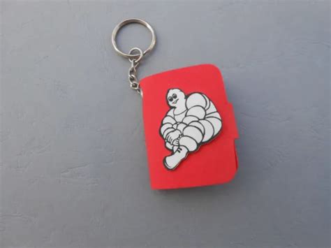 Porte Cl Keychain Pneus Bibendum Michelin Carnet Rouge En Mousse