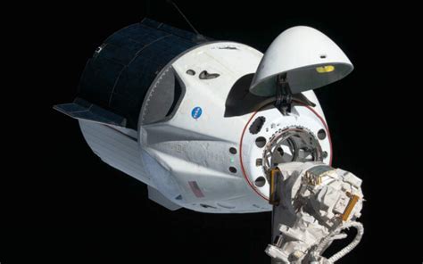 Spacex Crew Dragons Automatic Docking To Iss Aerotime