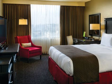 DoubleTree by Hilton Hotel Los Angeles Downtown | Discover Los Angeles