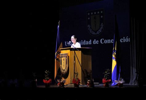 Un Centenar De Profesionales Se Titularon De La Escuela De Ciencias Y