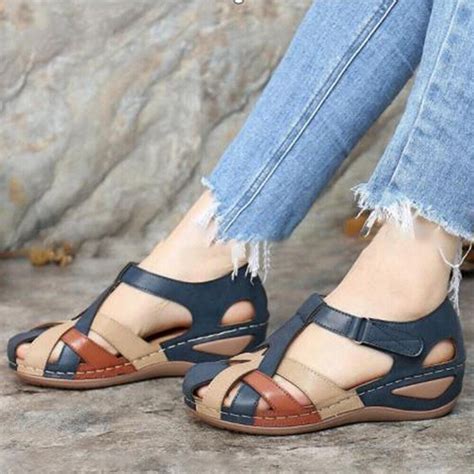 Atmungsaktive Damen Sandalen Mit Geschlossener Zehenpartie Und