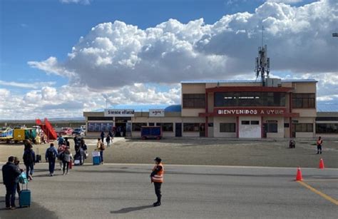 Licitan obras de ampliación del aeropuerto la Joya Andina de Uyuni por