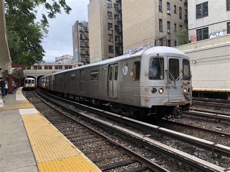 R46 N Train passing Parkside Avenue : r/nycrail