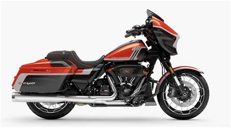 Harley-Davidson CVO Street Glide FLHXSE - technical data, prices, reviews