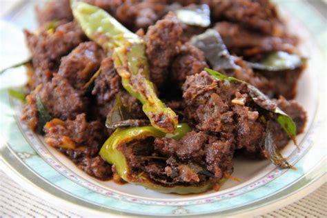 Spicy Chilly Nadan Erachi Ularthiyathu Kerala Meat Fry