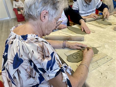 Gerenzano Dai Nonni Di Villaggio Amico Doni Per I Piccoli Pazienti Del