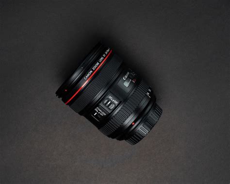 Best Canon Lens for Portraits | The 9 Best in 2023 | Wedio