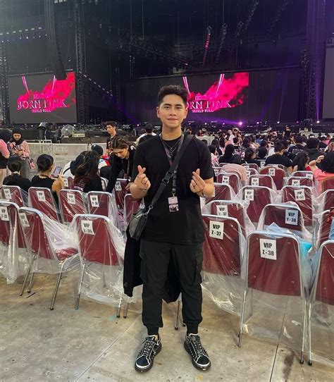 Ootd Artis Dan Selebgram Pria Saat Nonton Konser Blackpink