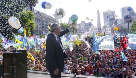 El Presidente No Asistir Al Acto De La Plaza De Mayo Periodata