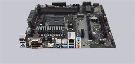 Asrock B450m Pro4 Amd Am4 Motherboard Review Bios And Overclocking