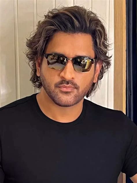 Ms Dhoni Is Growing His Hair And His New Hairstyle Is Nothing Less Than Fabulous Times Of India