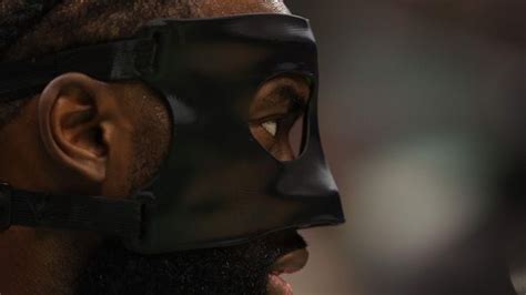 Why does Jaylen Brown wear a mask? - AS USA