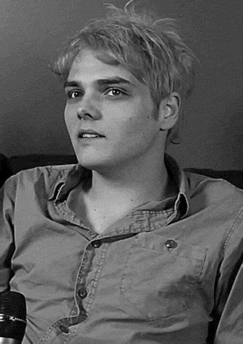 202 Best Gerard Arthur Way Images Gerard My Chemical Romance Gerard Way