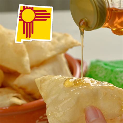 New Mexico Style Sopaipillas With Video Recipe - Los Foodies Magazine