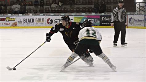 Two Weekend Wins Puts Pontiacs In Tight Race For 2nd Place Lakeland