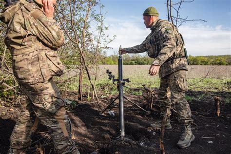 Ucrania Kiev Anuncia Nuevos Avances En El Frente De Bajmut