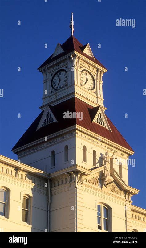 Benton County Courthouse, Corvallis, Oregon Stock Photo - Alamy