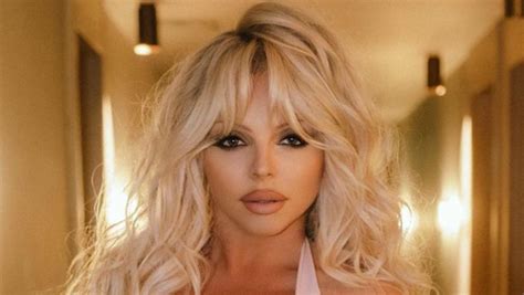 Jesy Nelson In Bathing Suit Shares A Rare Selfie — Celebwell