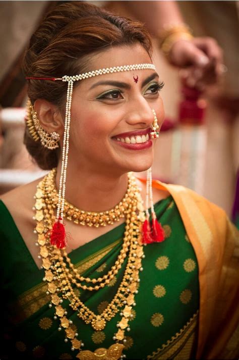 Pin By Namita On Photograpy Wedding Jewelry Marathi Bride