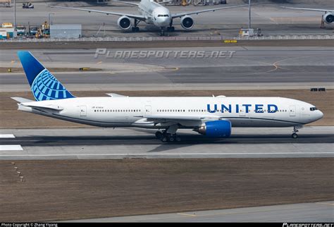 N786UA United Airlines Boeing 777 222ER Photo By Zhang Yiyang ID