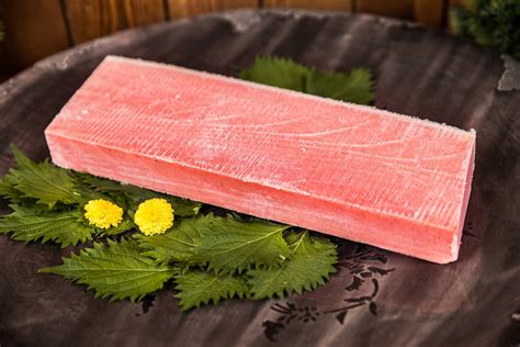 Тунец Блюфин филе Чу-Торо из Японии в интернет-магазине «Tsukiji»