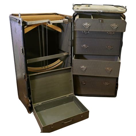 Antique Oshkosh The Chief Wardrobe Steamer Trunk Luggage Chest at