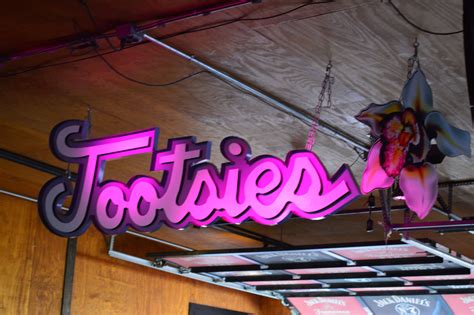 tootsies club