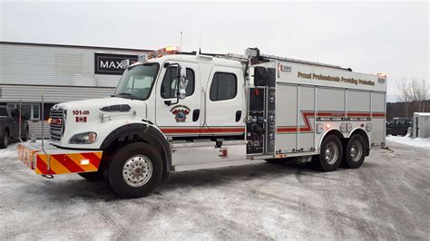 Clearwater Regional Fire Rescue Services Paragon Titan Pumper Tanker