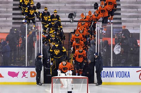 Flyers Rally Past Penguins Ot After Trailing In Third