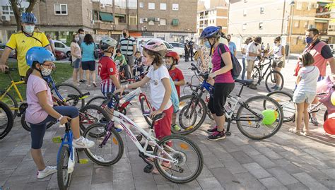 El Barrio De La Plaza De Toros De Ciudad Real Pedalea Por El