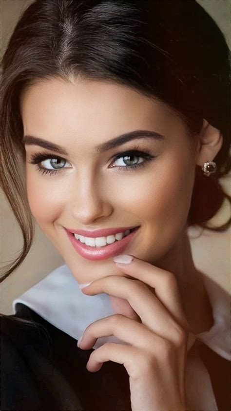 Most Beautiful Eyes Beautiful Girl Face Beautiful Women Pictures