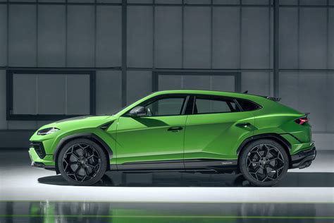 Lamborghini Urus Performante Pr Sentation Par Et Pour Les