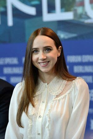Zoe Kazan Leaked Nude Photos And Videos