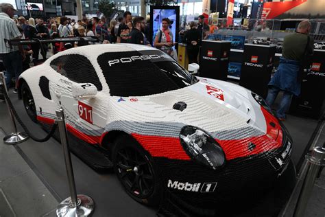 PORSCHE FAHRER Magazin