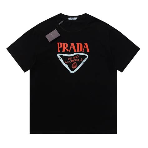Футболка Prada, размер 46, цвет черный, Хлопок - купить по выгодной ...