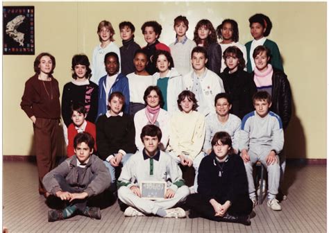 Photo de classe 4 ème 2 de 1986 Collège Gay lussac Copains d avant