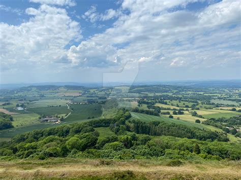 The hills of Malvern by ProwlerPhoto on DeviantArt