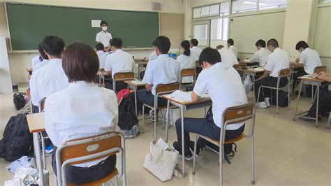 小中学校や高校など 来年度の公立学校教員採用試験始まる 全体の受検倍率は過去最低の26倍 山梨のニュース Utyテレビ山梨