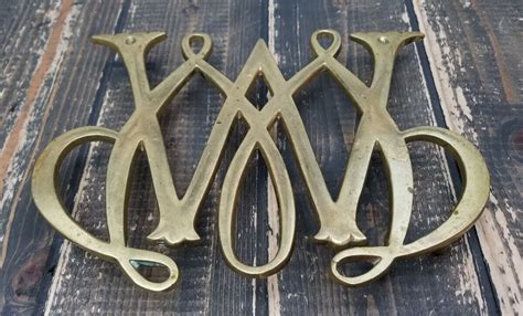 Virginia Metalcrafters Williamsburg William Mary Cypher Brass Trivet