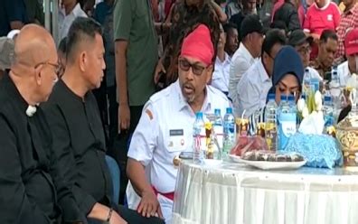 Gubernur Maluku Letakkan Batu Pertama Pembangunan Pastori Jemaat GPM