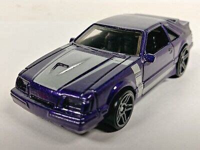 84 Ford Mustang SVO Hot Wheels 2022 Muscle Mania 221 Purple PR5 1 64