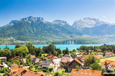 Food Truck Haute Savoie 3 Food Trucks à louer en 2025