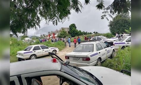 Bloquean Maestros Bilingües 3 Horas La Carretera En Cruz Grande