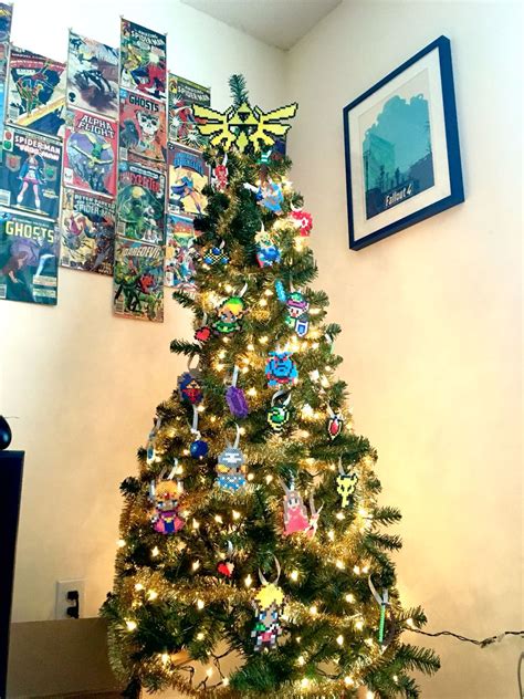 The Christmas tree is up! : r/zelda